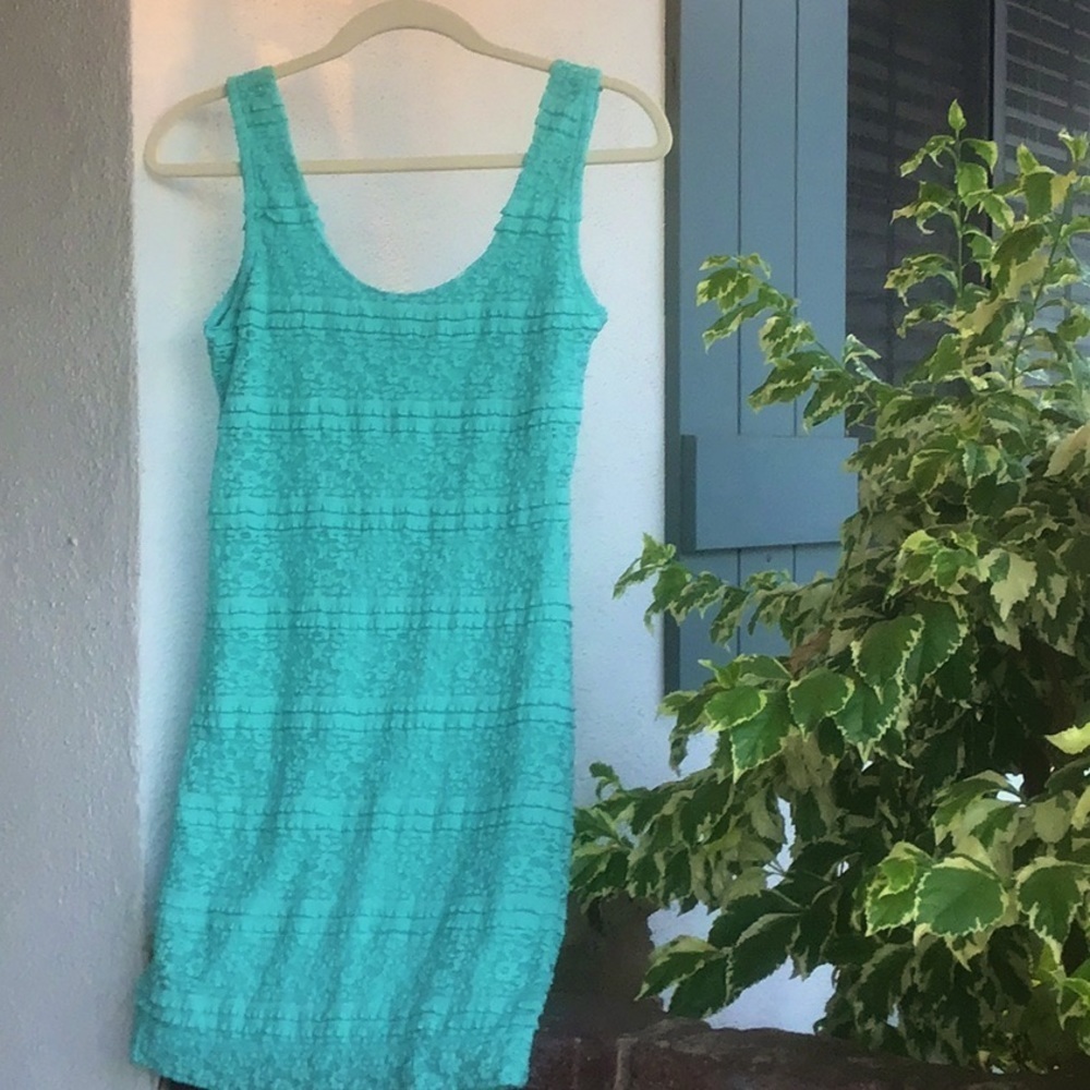 FOREVER 21 TURQUOISE AQUA BLUE LACE LINED BODY CON CLUB PARTY DRESS Size…